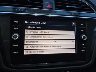 Volkswagen Tiguan R-Line 2,0TSI 4Motion AHK/8*Alu/Navi/Easy Open - foto 38