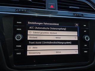 Volkswagen Tiguan R-Line 2,0TSI 4Motion AHK/8*Alu/Navi/Easy Open - foto 39