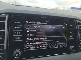 Skoda Karoq Sportline 1,5TSI DSG 4*J.Gar/Pano/aAHK/Matrix/Navi    ** - bilder 37