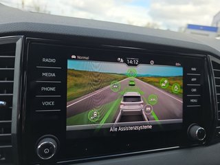 Skoda Karoq Sportline 1,5TSI DSG 4*J.Gar/Pano/aAHK/Matrix/Navi    ** - bilder 43