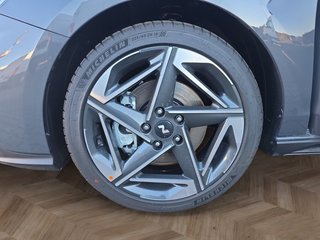 Hyundai i30 Kombi N-Line 1.5 T-GDI 7DCT Voll-LED/Navi/Winterp.  ** - foto 9