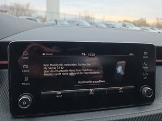 Skoda Kamiq Monte Carlo 1,5TSI DSG 4*J.Gar/AHK/18*Alu/el.Klappe  ** - bilder 28