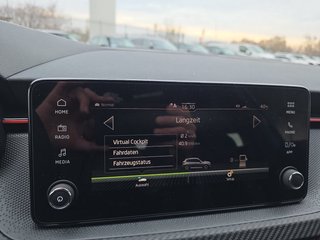 Skoda Kamiq Monte Carlo 1,5TSI DSG 4*J.Gar/AHK/18*Alu/el.Klappe  ** - bilder 37