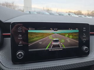 Skoda Kamiq Monte Carlo 1,5TSI DSG 4*J.Gar/AHK/18*Alu/el.Klappe  ** - bilder 44