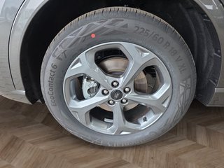 Ford Kuga ST-Line 2,5 FHEV 180PS 5*J.Gar/LED/Navi/Winterp.  ** - bilder 10