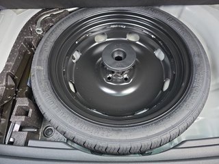 Skoda Karoq Sportline 1,5TSI DSG 4*J.Gar/aAHK/Matrix/Navi - foto 17