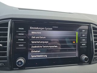 Skoda Karoq Sportline 1,5TSI DSG 4*J.Gar/aAHK/Matrix/Navi - foto 44