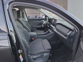 Skoda Kodiaq 2,0TDI DSG 7-Sitzer/Navi/Kamera/ACC/Kessy  ** - foto 12