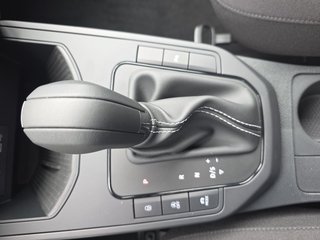 SEAT Arona FR 1,5TSI DSG aAHK/LED/ACC/Kamera/Winterp. - bilder 16