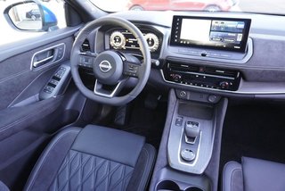 Nissan Qashqai Tekna+ 1,3 DIG-T Xtronic 4x4 UPE=50000Euro    ** - bilder 12