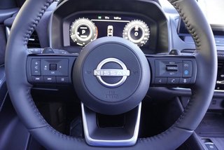 Nissan Qashqai Tekna+ 1,3 DIG-T Xtronic 4x4 UPE=50000Euro    ** - bilder 16
