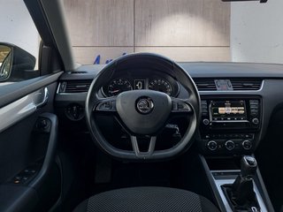 Skoda Octavia Combi 1,4TSI 150PS Navi/Temp/Sitzhz/Pdc - bilder 9