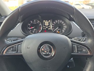 Skoda Octavia Combi 1,4TSI 150PS Navi/Temp/Sitzhz/Pdc - bilder 17