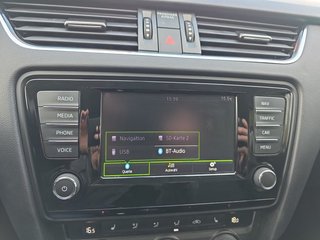 Skoda Octavia Combi 1,4TSI 150PS Navi/Temp/Sitzhz/Pdc - bilder 22