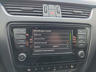 Skoda Octavia Combi 1,4TSI 150PS Navi/Temp/Sitzhz/Pdc - bilder 36