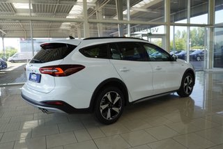 Ford Focus Active X 1,0 155PS aAHK/Navi/Kamera/Winterp.   ** - bilder 5