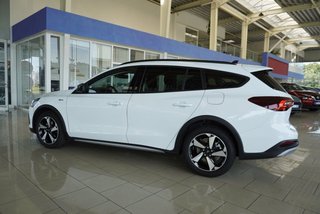 Ford Focus Active X 1,0 155PS aAHK/Navi/Kamera/Winterp.   ** - bilder 2