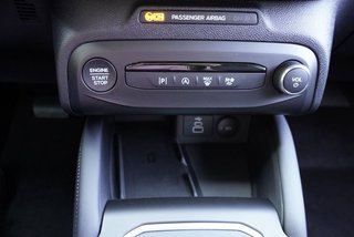 Ford Focus Active X 1,0 155PS aAHK/Navi/Kamera/Winterp.   ** - bilder 17