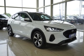 Ford Focus Active X 1.0 155PS aAHK/LED/Navi/Kamera/Winterp.  ** - foto 2