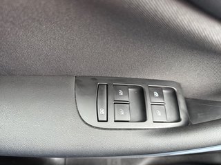 Opel Zafira 2.0CDTI 170PS 7-Sitzer/aAHK/Kamera/Navi - bilder 16