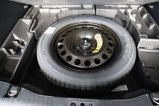 Ford Kuga 1,5 186PS Aut.Kamera/LED/Navi/Winterp.    ** - bilder 10