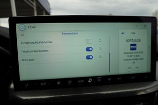 Ford Kuga 1,5 186PS Aut.Kamera/LED/Navi/Winterp.    ** - bilder 31
