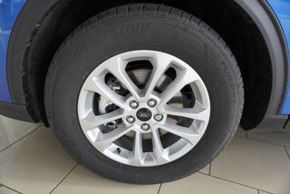 Ford Kuga 1,5 186PS Aut.Kamera/LED/Navi/Winterp.    ** - bilder 34