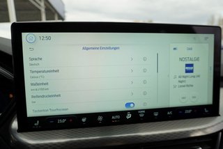 Ford Kuga 1,5 186PS Aut.Kamera/LED/Navi/Winterp.    ** - bilder 40