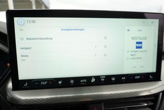 Ford Kuga 1,5 186PS Aut.Kamera/LED/Navi/Winterp.    ** - bilder 41