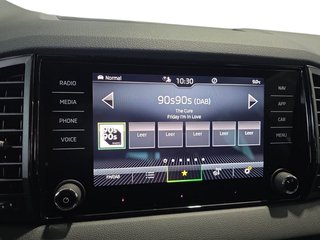 Skoda Karoq Sportline 1,5TSI DSG 4*J.Gar/aAHK/Matrix/Navi  ** - foto 23