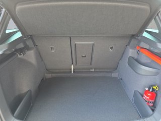 Skoda Karoq Sportline 1,5TSI DSG aAHK/Matrix/Kessy/Winterp.  ** - bilder 12