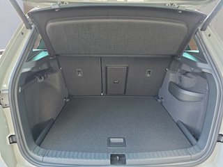 Skoda Karoq Sportline 1,5TSI DSG 4*J.Gar/Pano/aAHK/Matrix/Navi    ** - bilder 13