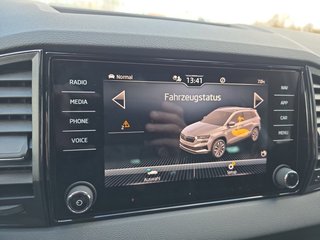 Skoda Karoq Sportline 1,5TSI DSG 4*J.Gar/Pano/aAHK/Matrix/Navi    ** - bilder 32