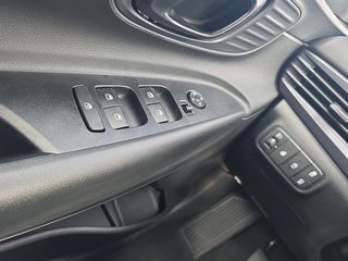 Hyundai i20 1.0 T-GDI Navi/Kamera/LED/Winterp.  ** - foto 24