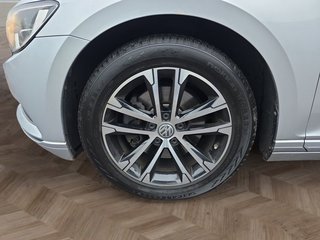 Volkswagen Passat Var.2,0TDI 150PS AHK/Navi/Kamera/ACC/el.Klappe - bilder 11