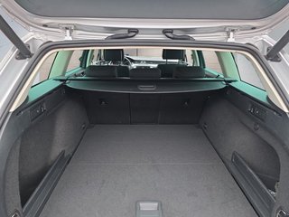 Volkswagen Passat Var.2,0TDI 150PS AHK/Navi/Kamera/ACC/el.Klappe - bilder 13
