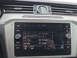 Volkswagen Passat Var.2,0TDI 150PS AHK/Navi/Kamera/ACC/el.Klappe - bilder 25