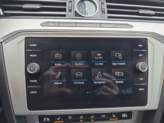 Volkswagen Passat Var.2,0TDI 150PS AHK/Navi/Kamera/ACC/el.Klappe - bilder 38