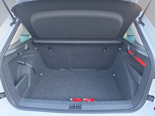 Skoda Kamiq Selection 1,5TSI DSG Kamera/LED/Kessy/Winterp.  ** - bilder 13