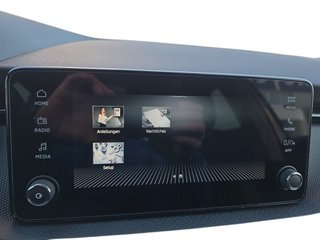 Skoda Kamiq Selection 1,5TSI DSG Kamera/LED/Kessy/Winterp.  ** - bilder 33