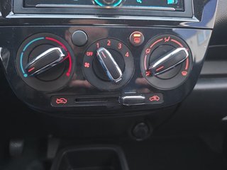 Mitsubishi Space Star 1.0 70PS 1-Hand - foto 17