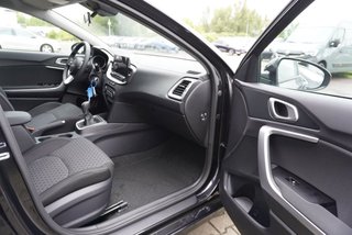 Kia Ceed 1,5 T-GDI 16*Alu/Navi/Kamera/Winterp/Temp.  ** - bilder 4