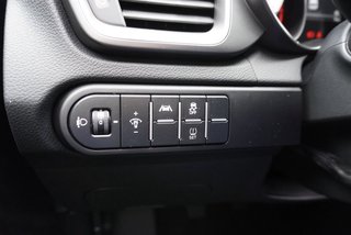 Kia Ceed 1,5 T-GDI 16*Alu/Navi/Kamera/Winterp/Temp.  ** - bilder 18