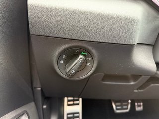 Skoda Karoq Sportline 1,5TSI DSG 4*J.Gar/Pano/aAHK/Matrix/Navi    ** - foto 21