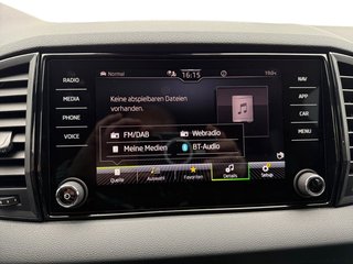 Skoda Karoq Sportline 1,5TSI DSG 4*J.Gar/Pano/aAHK/Matrix/Navi    ** - foto 26