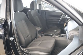 Hyundai i20 1,2 79PS Navi/Winterp/Kamera/Temp/Pdc  ** - foto 5