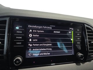 Skoda Karoq Sportline 1,5TSI DSG 4*J.Gar/Pano/aAHK/Matrix/Navi    ** - foto 38