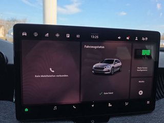 Skoda Superb Combi 2,0TDI DSG Navi/DCC/ACC/Kamera/Sitzhz.  ** - foto 22