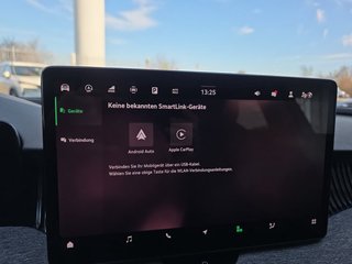 Skoda Superb Combi 2,0TDI DSG Navi/DCC/ACC/Kamera/Sitzhz.  ** - foto 27