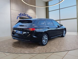 Skoda Superb Combi 2,0TDI DSG Navi/DCC/ACC/Kamera/Sitzhz.  ** - foto 5